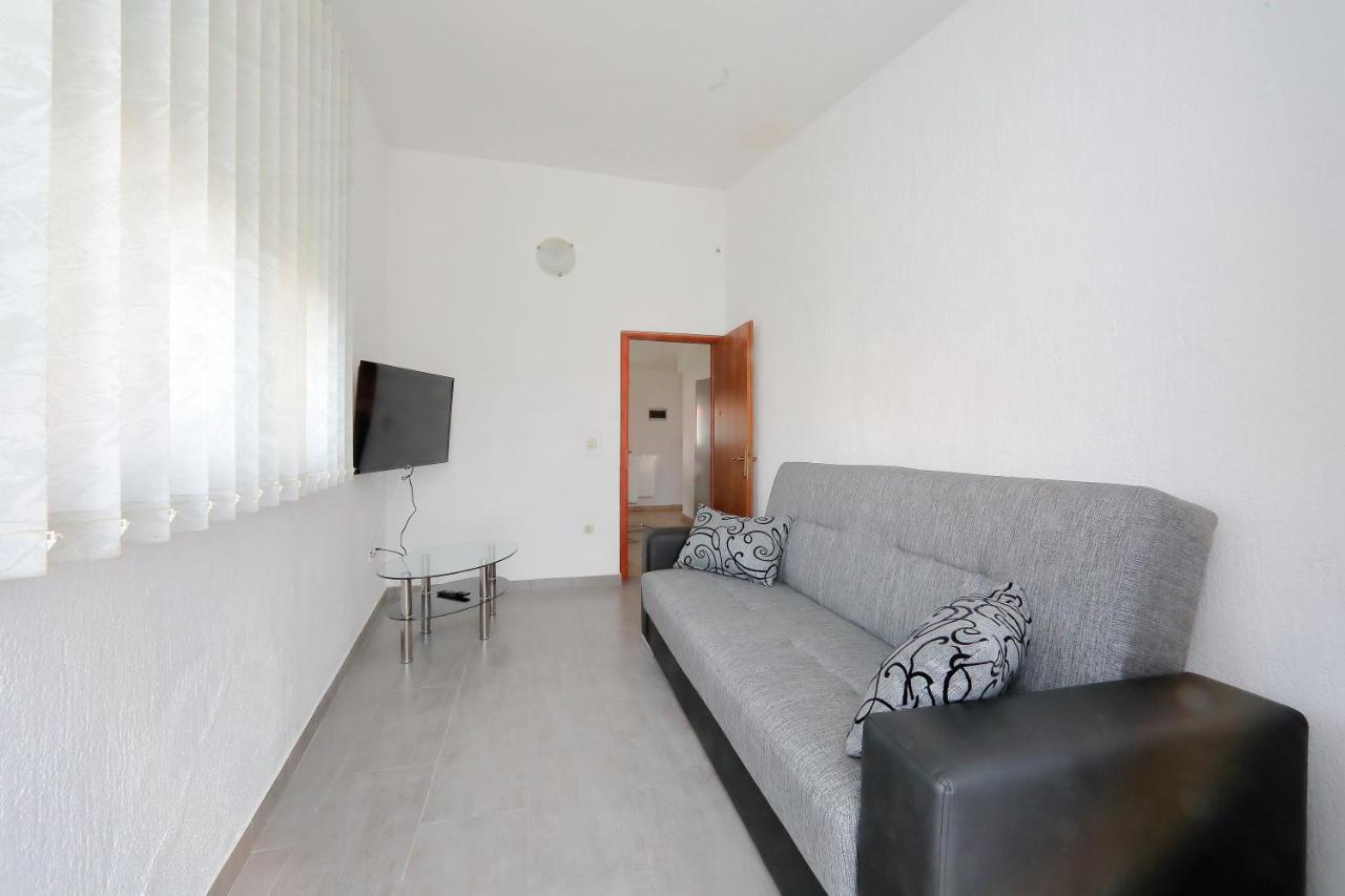 Pepi Apartments 3 扎达尔 外观 照片